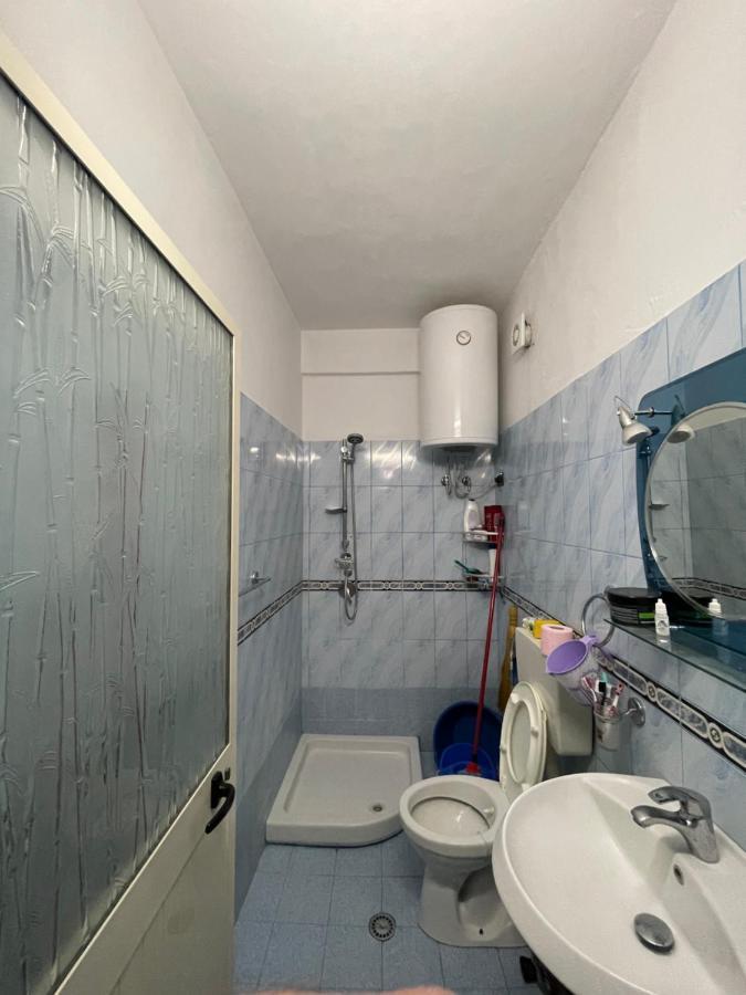 Modern Comfy Apartment With Balcony Δυρράχιο Εξωτερικό φωτογραφία