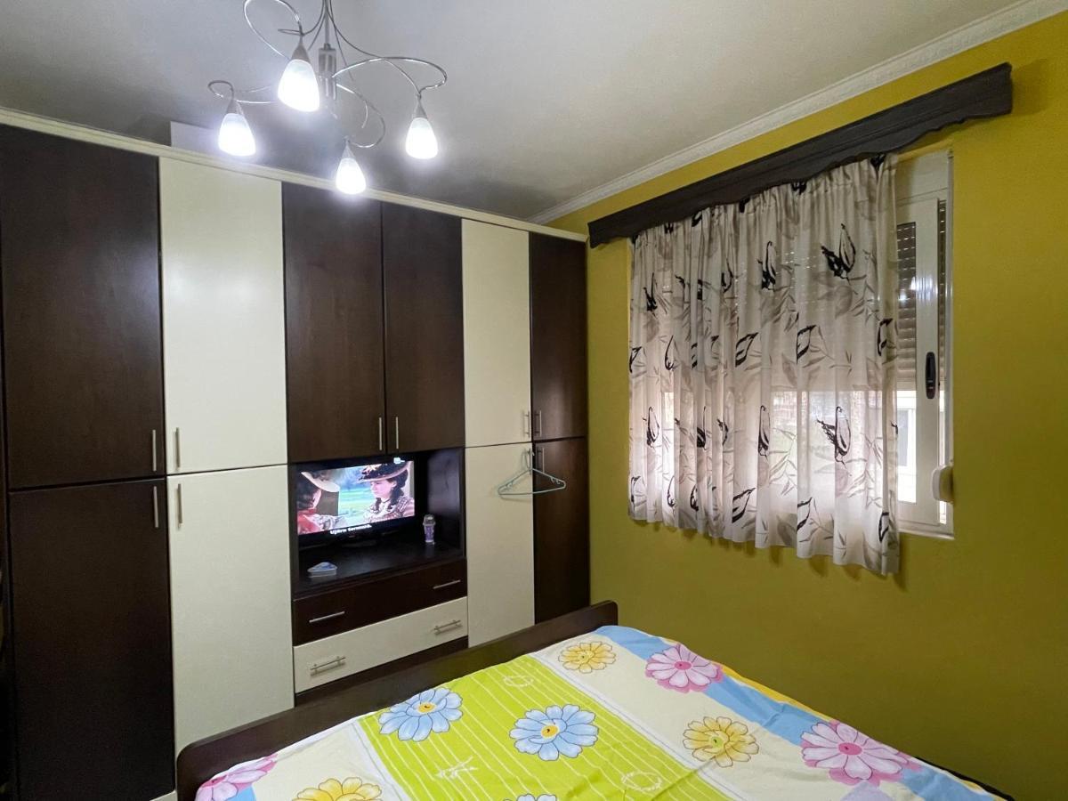 Modern Comfy Apartment With Balcony Δυρράχιο Εξωτερικό φωτογραφία